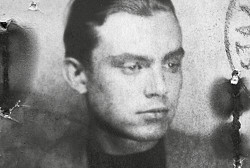 Photo of Czeslaw Milosz as a young man